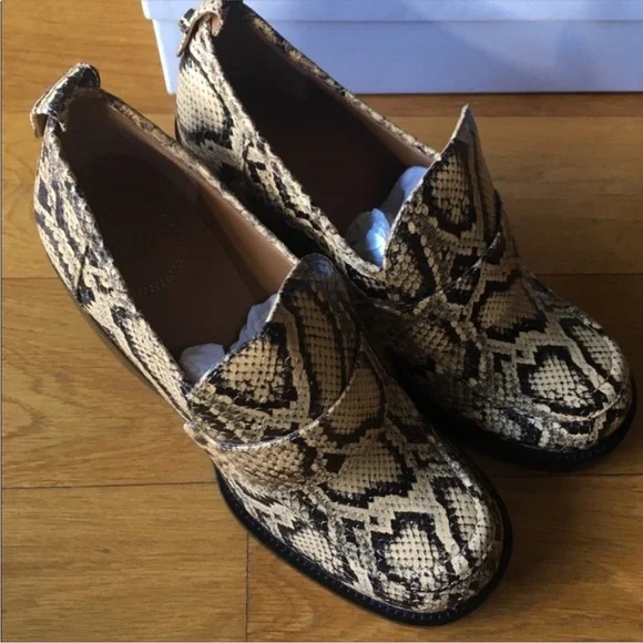Chloé Adelie Python Loafers in Wheat Yellow 36 - Picture 2 of 11